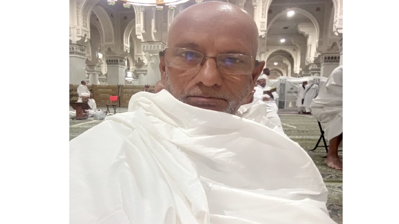 ওমরাহ পালন শেষে দেশে ফিরেছেন BHRF-এর মহাসচিব ডি এ পারভেজ